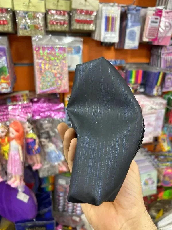 صورة مقلمة سوستة واحدة صغيرة