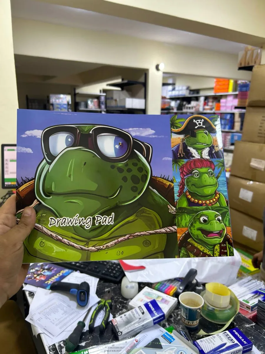صورة باكو ١٠ كراسة رسم كبيرة M&T - ورق ٨٠ جرام 