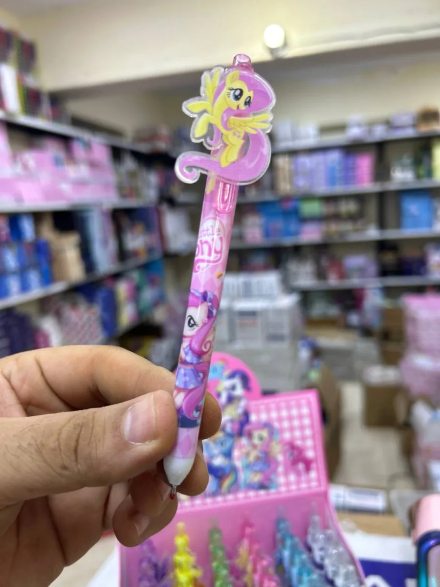 صورة قلم جيل بشكل بارز 