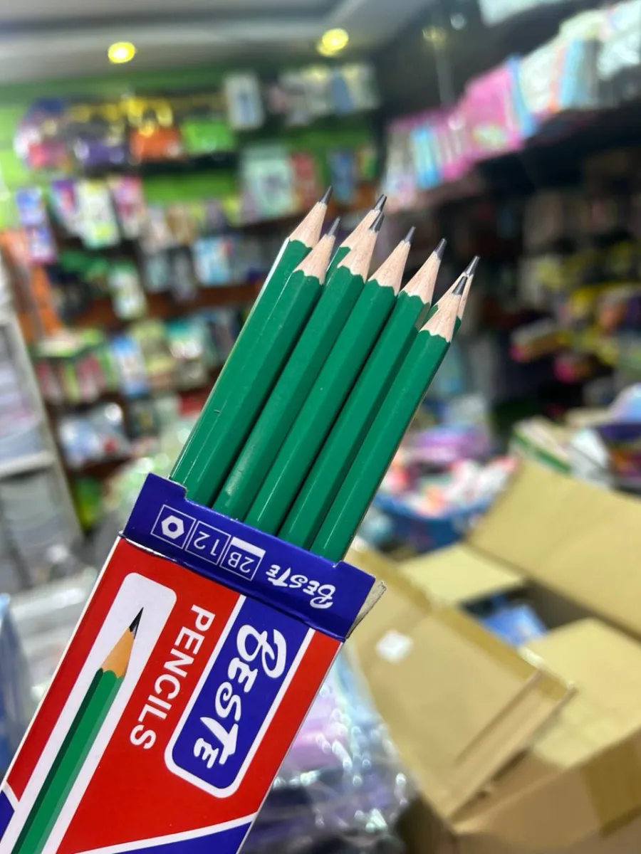 علبه قلم رصاص باستكية 655