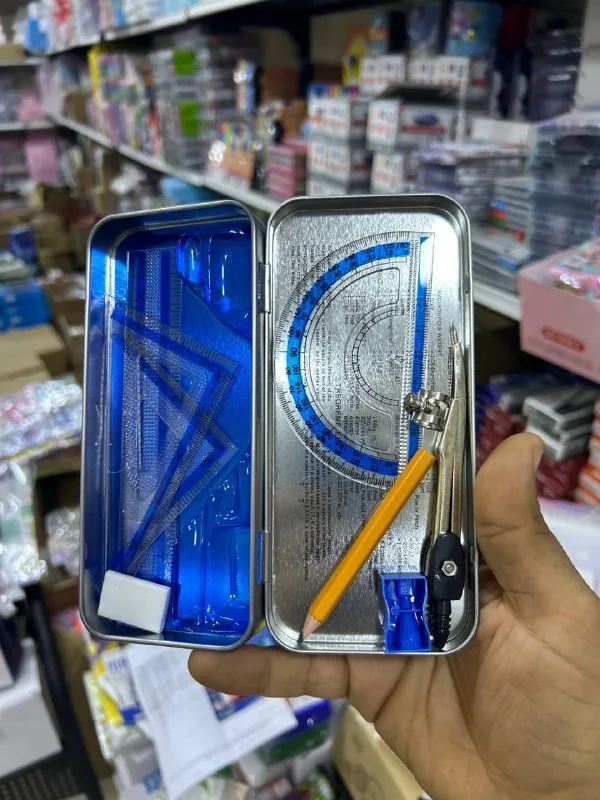صورة 2 — طقم هندسة مارشال معدن