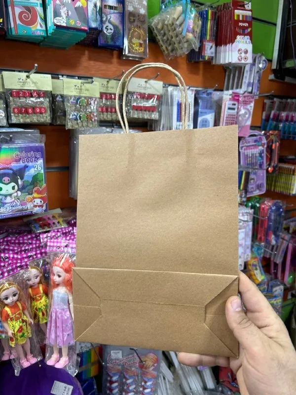 صورة 3 — شنطة هدايا كرافت مقاس 2